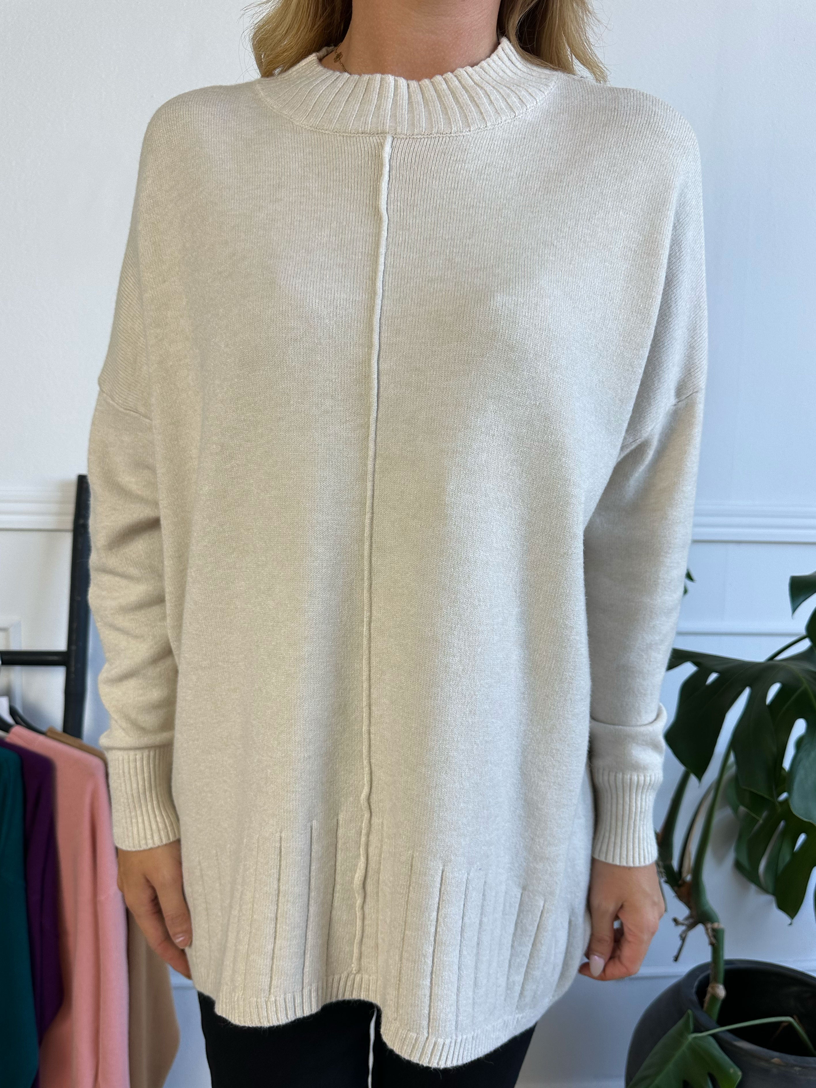 Amora - Lang blød strikbluse